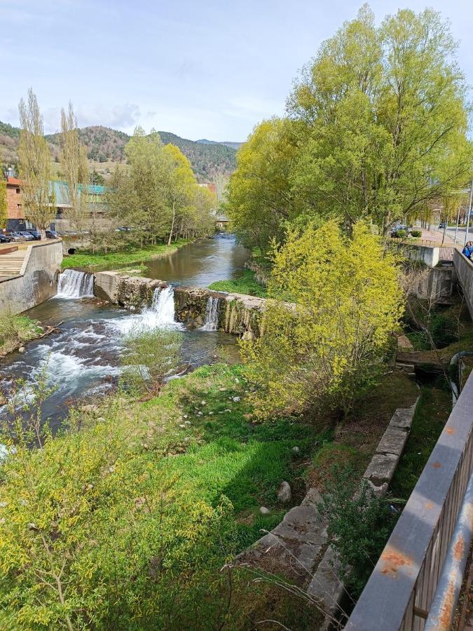 Apartament Turistic Campdevánol Kültér fotó