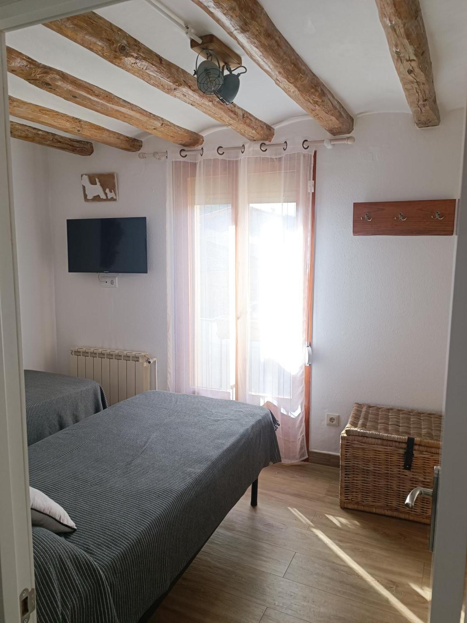 Apartament Turistic Campdevánol Kültér fotó